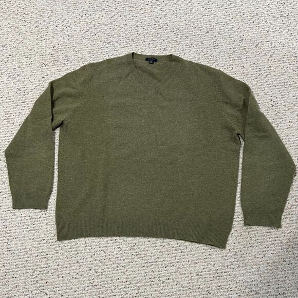 Club Room Olive Green 100% Lambs Wool V-Neck Men's Sweater Size XL - Picture 2 of 7